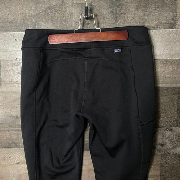 SOLD Patagonia Thermal Pants Large - Picture 5 of 6